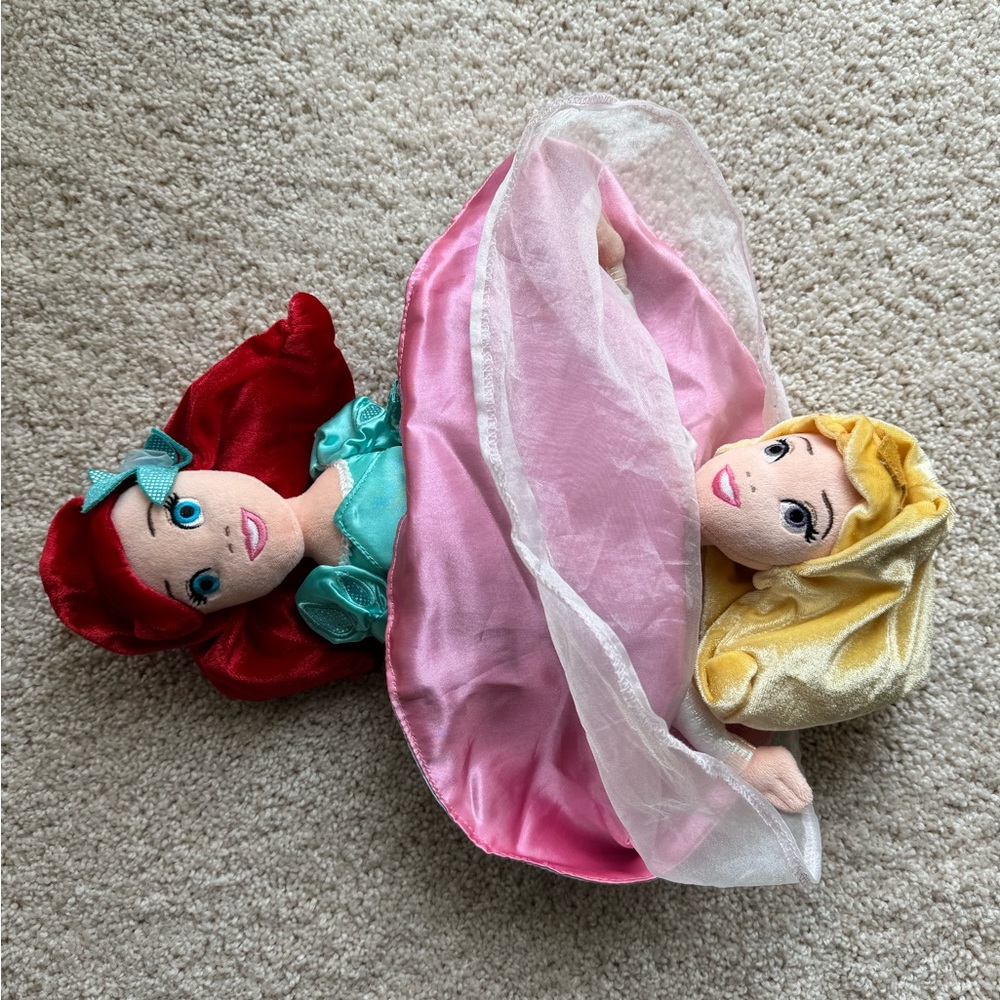 Disney Parks Exclusive “Topsy Turvy” Princess Ariel and Aurora 2-in-1 plush doll
